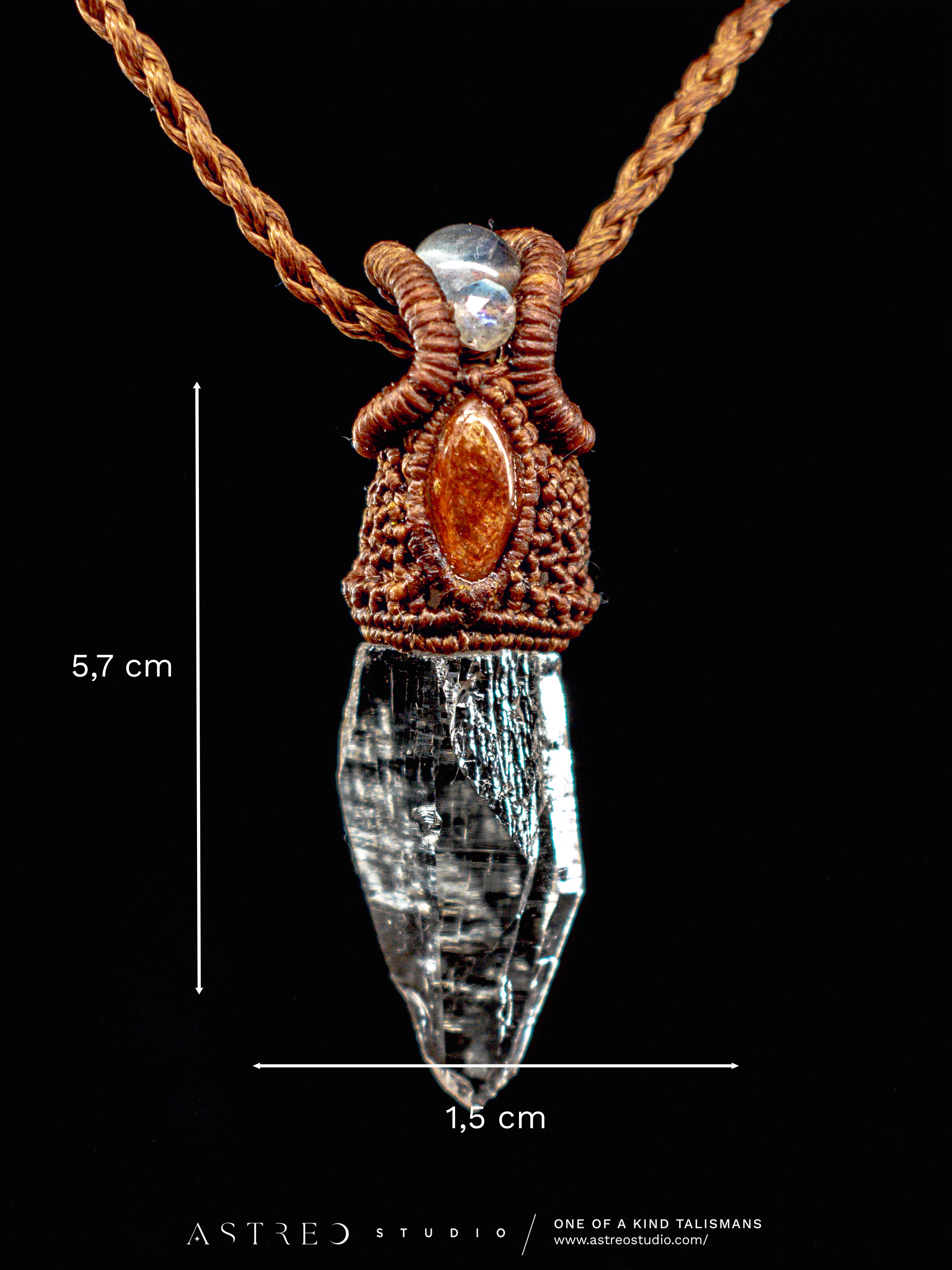 Macrame Necklace Master Quartz VI: Ghost with Amazonites.