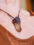 Rookkwarts macramé ketting