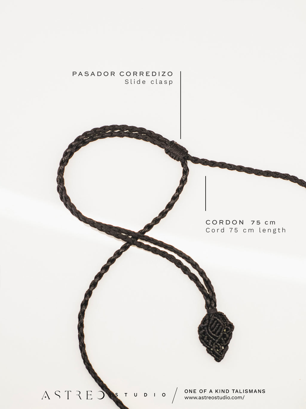 Collar Macrame Lanza de Obsidiana y Piedra Sol