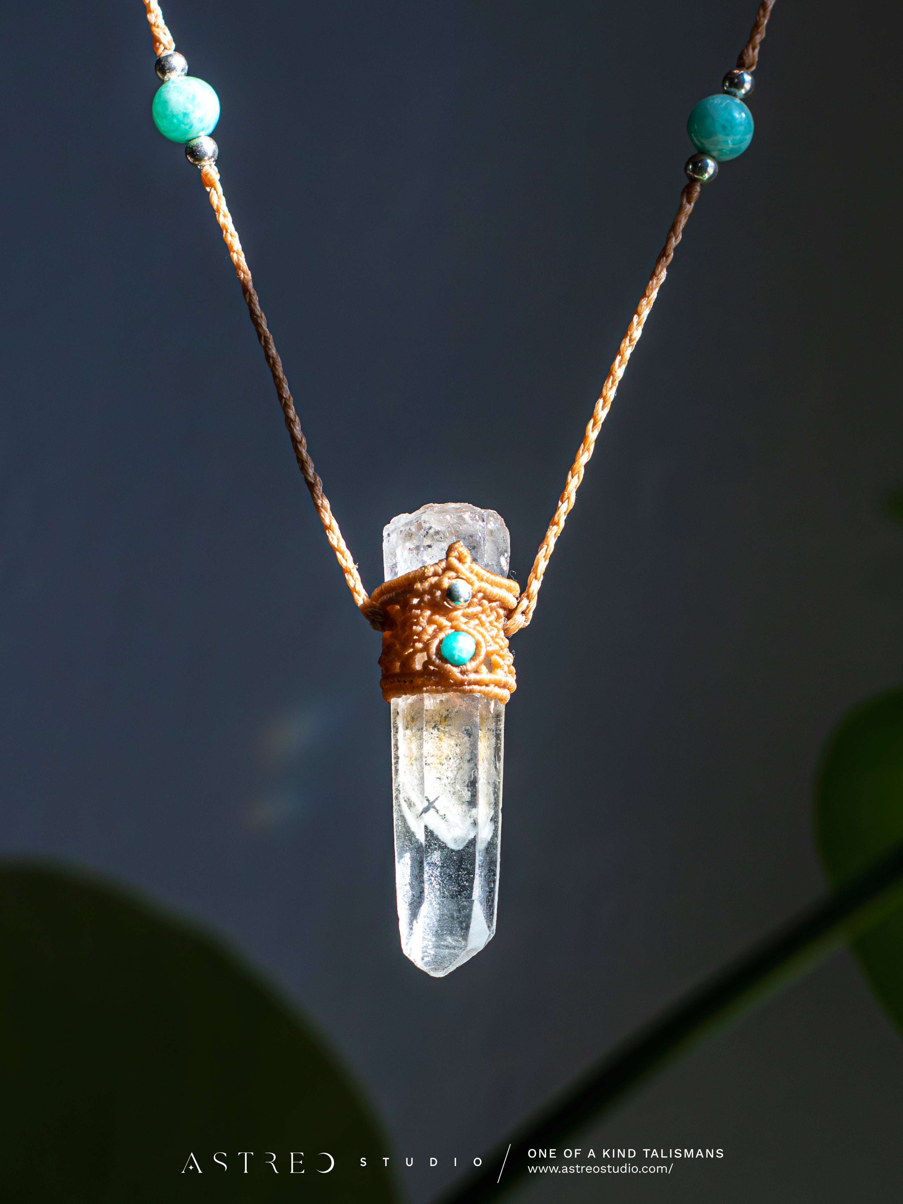 Collar Macrame Cuarzo Maestro VI: Fantasma con Amazonitas.