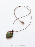 Mosagaat macramé ketting 