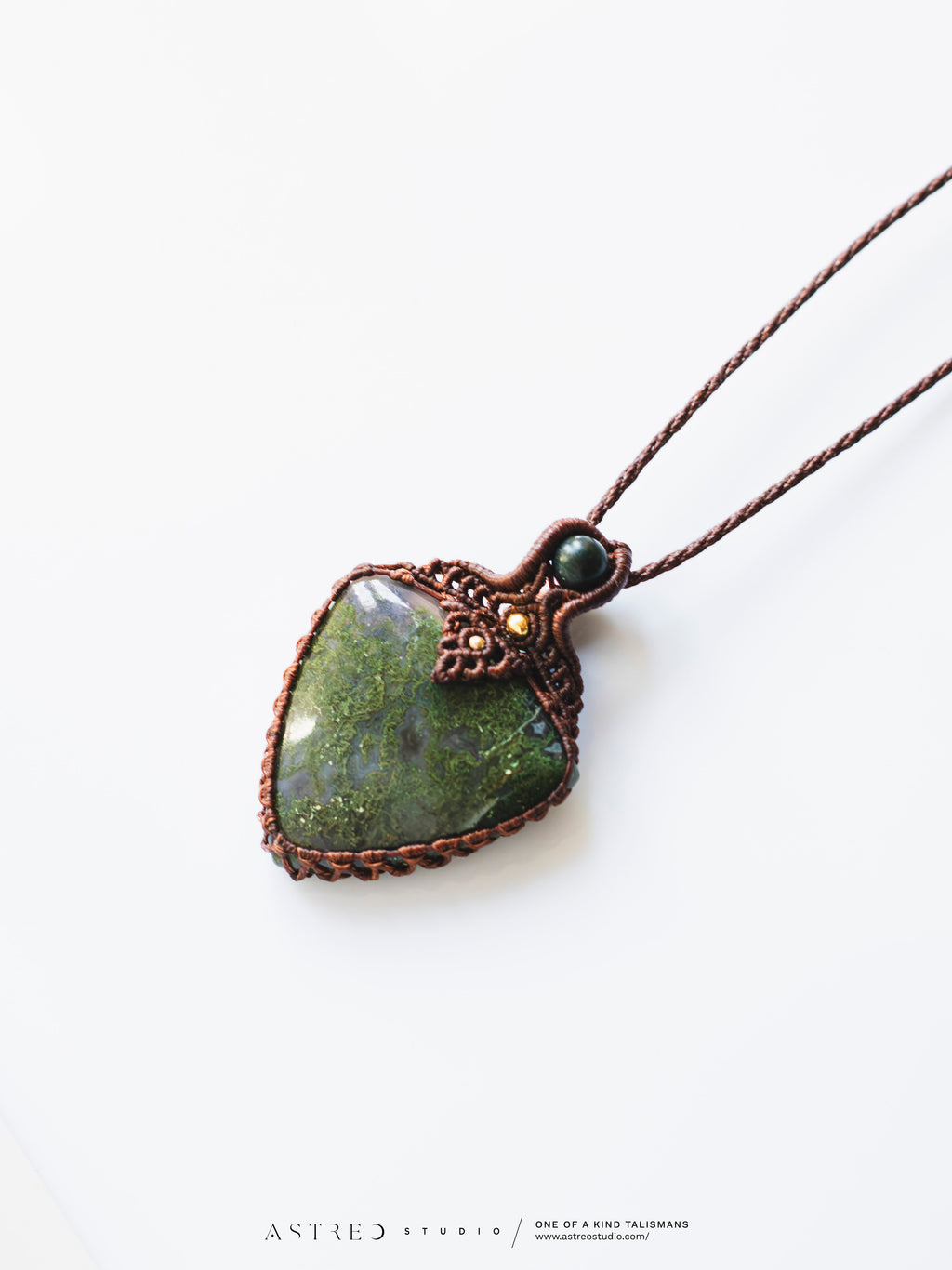 Mosagaat macramé ketting 