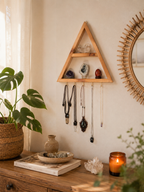 Estantería Altar Triangular para Minerales y Joyas: "Ventura"