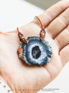 Macrame Necklace Dendritic Agate Slice