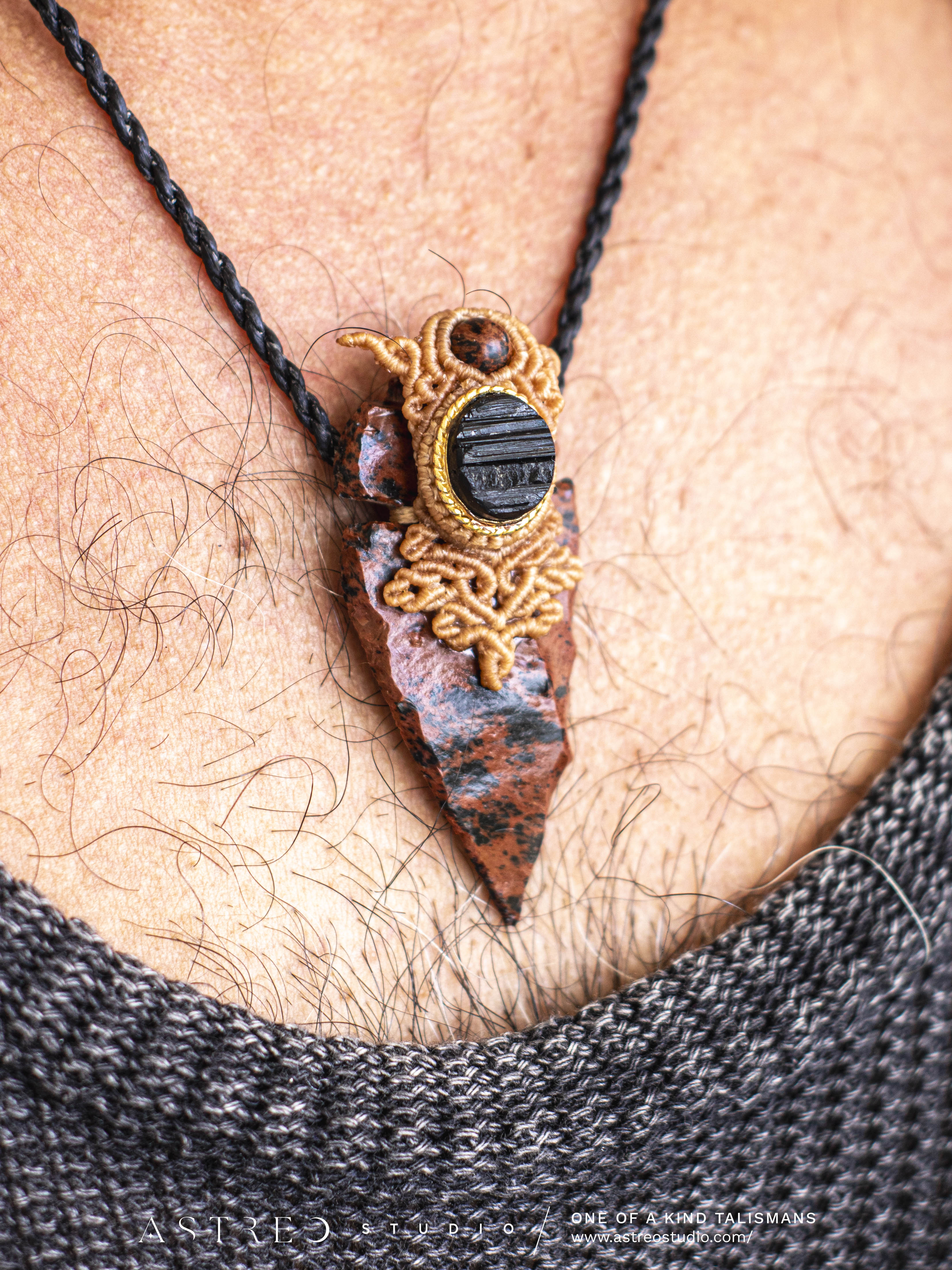 Collar Macrame Obsidiana Caoba y Turmalina Negra