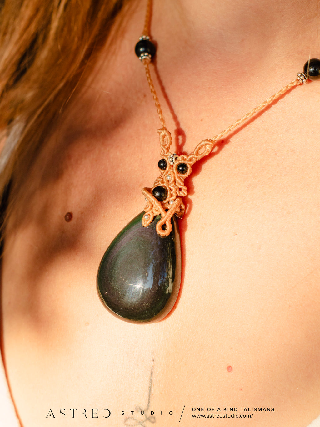 Collar Macrame Obsidiana Arcoiris