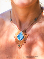 Labradorite Macrame Necklace 