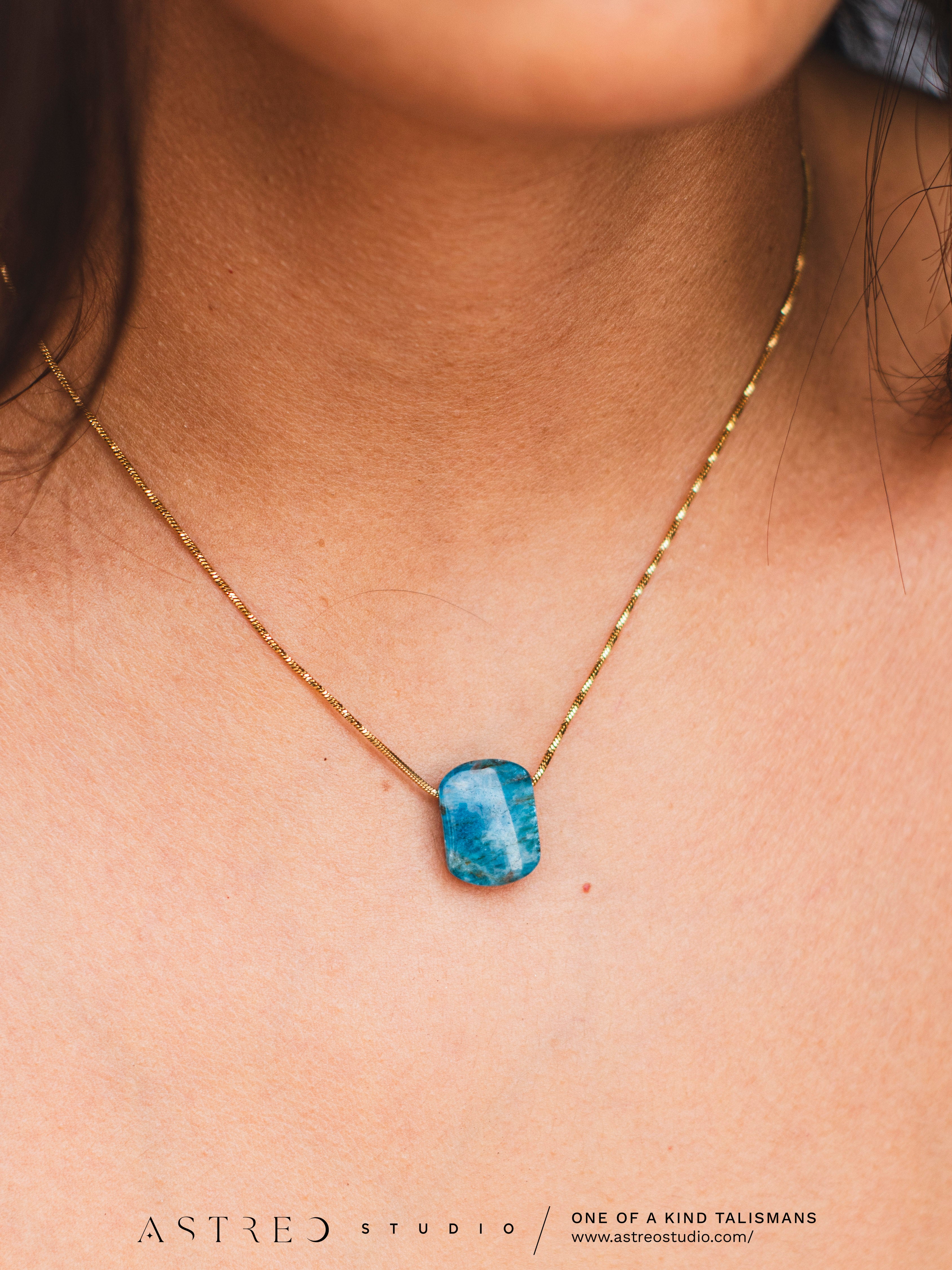 Collar Cadena con Apatito