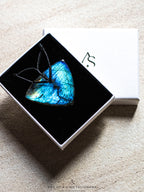 Collar Macrame Labradorita Azul Triangular