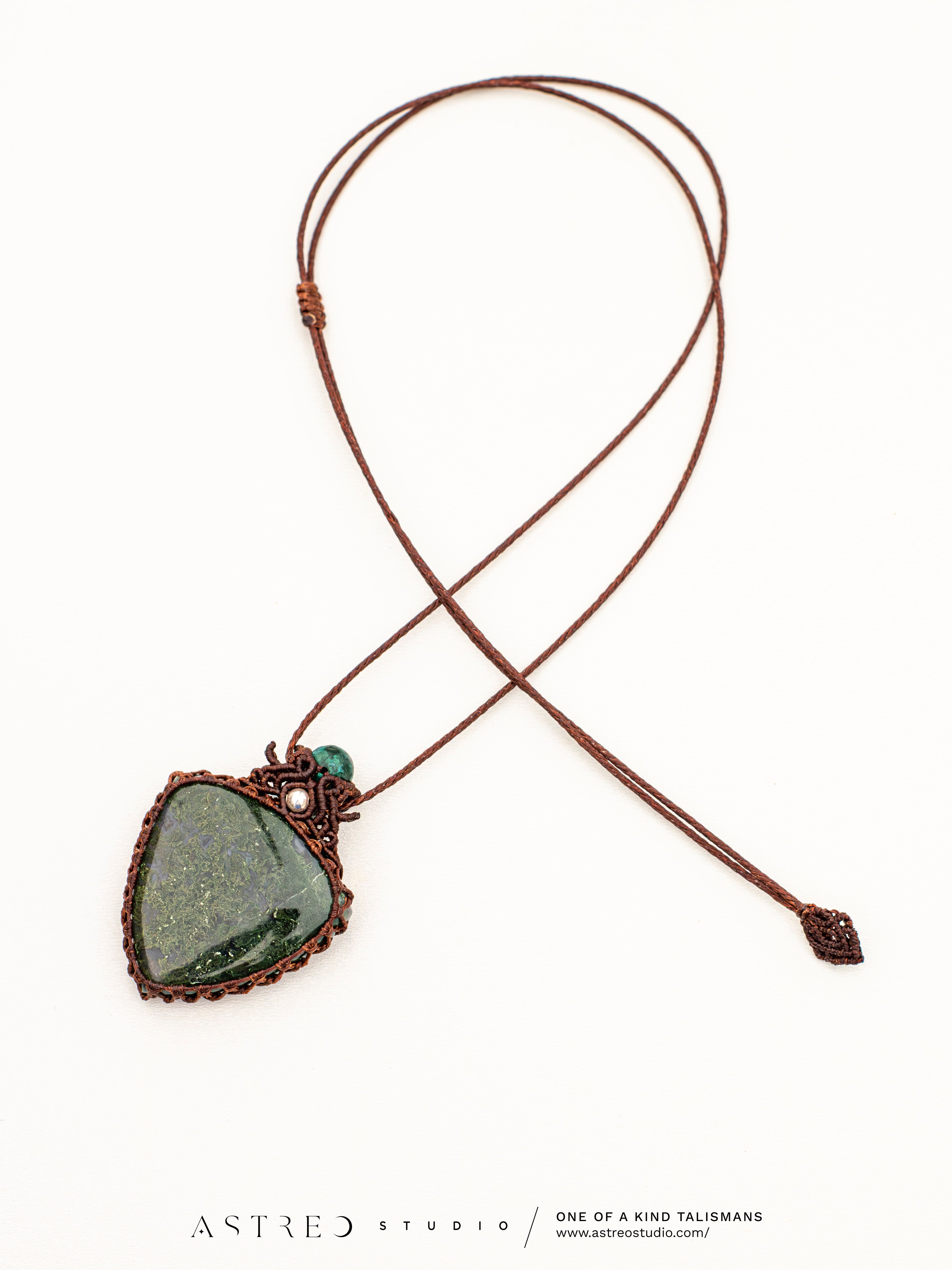 Collar Macrame Agata Musgosa