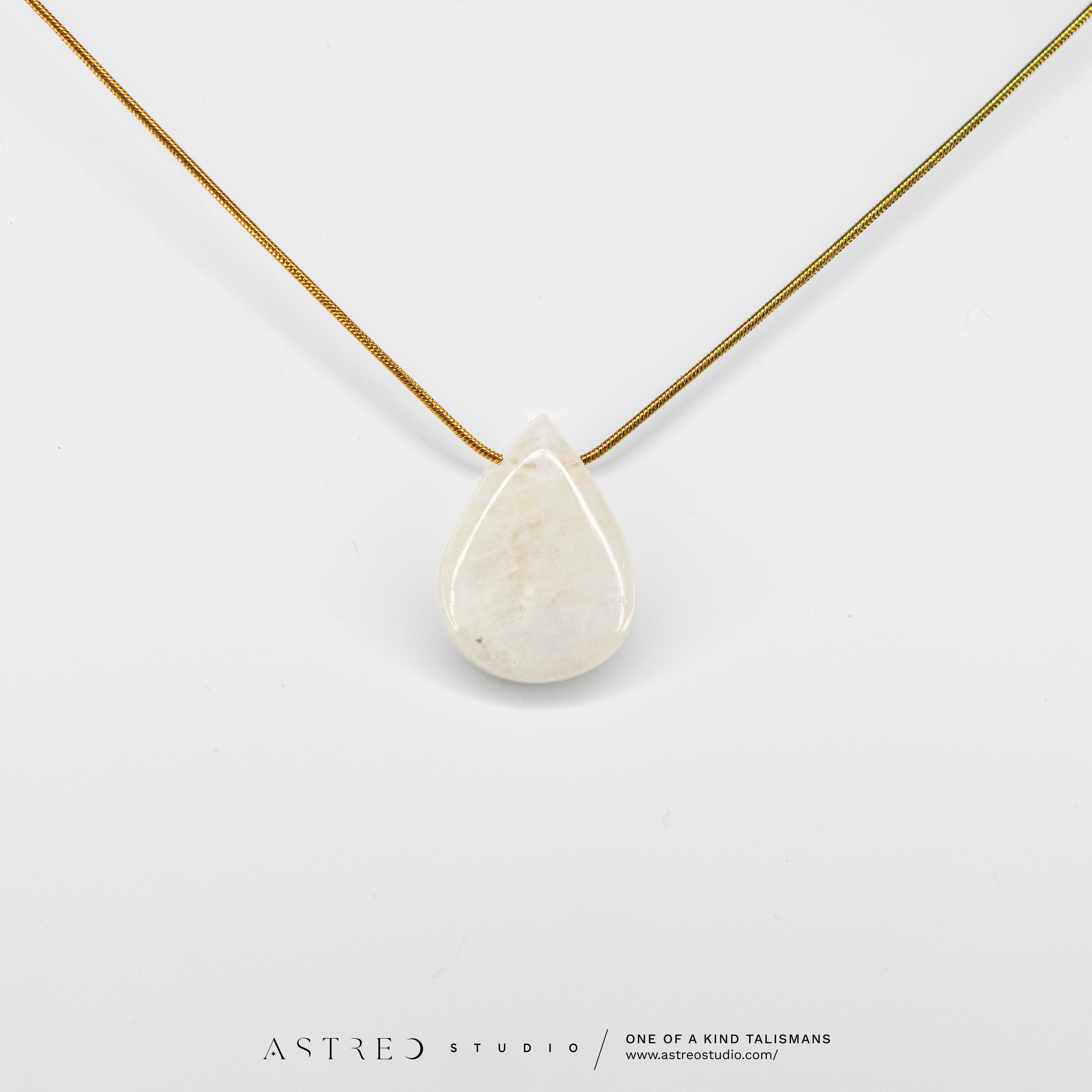 Collares Cadena con Piedra Luna