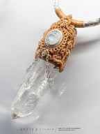 Collar Macrame Cuarzo Maestro Gemelo y Piedra Luna