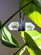 Macrame Necklace Master Quartz II: Double Terminated