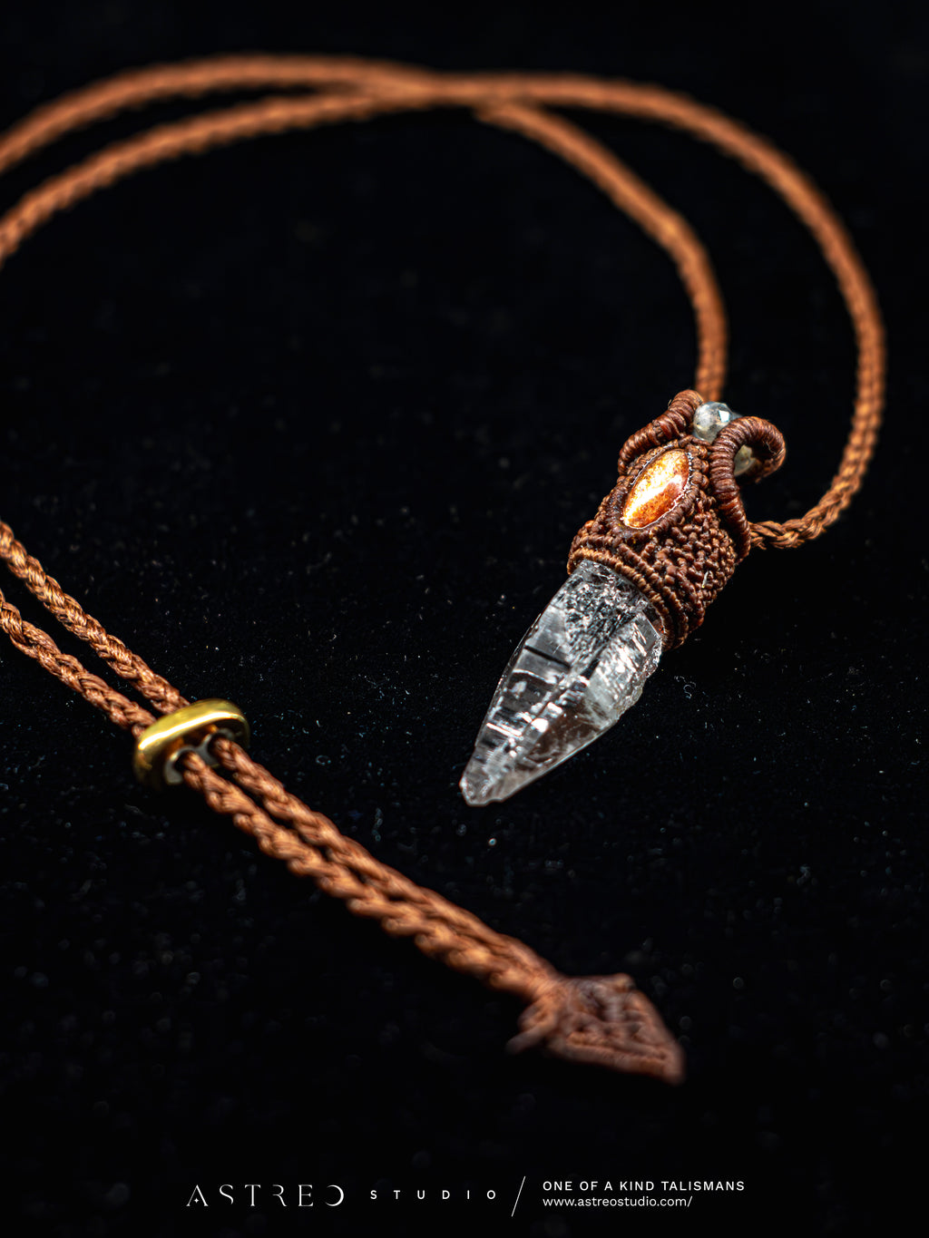 Macrame Necklace Master Quartz VI: Ghost with Amazonites.