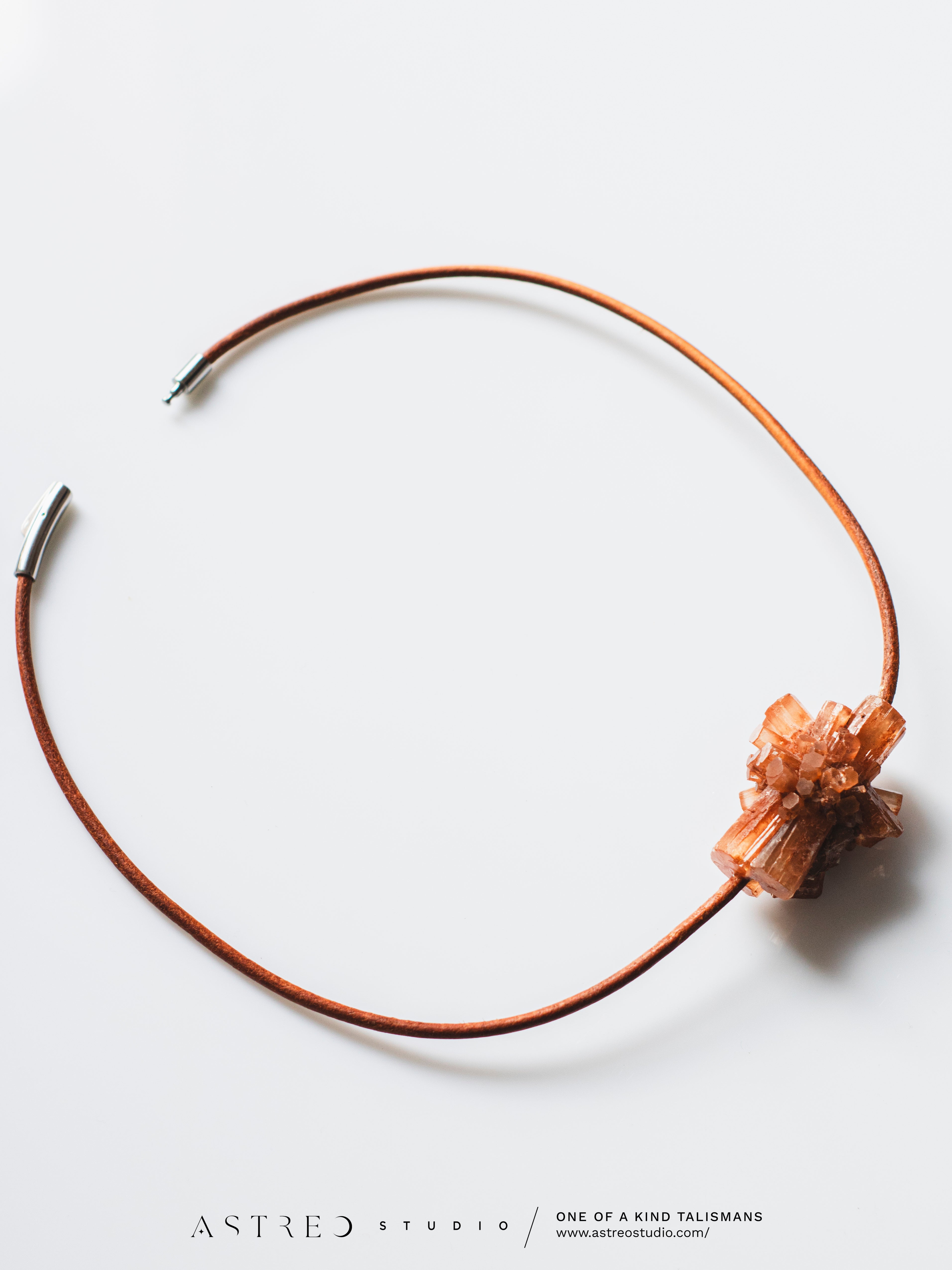 Leren Ketting Met Aragoniet