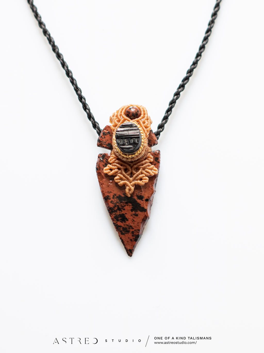 Collar Macrame Obsidiana Caoba y Turmalina Negra