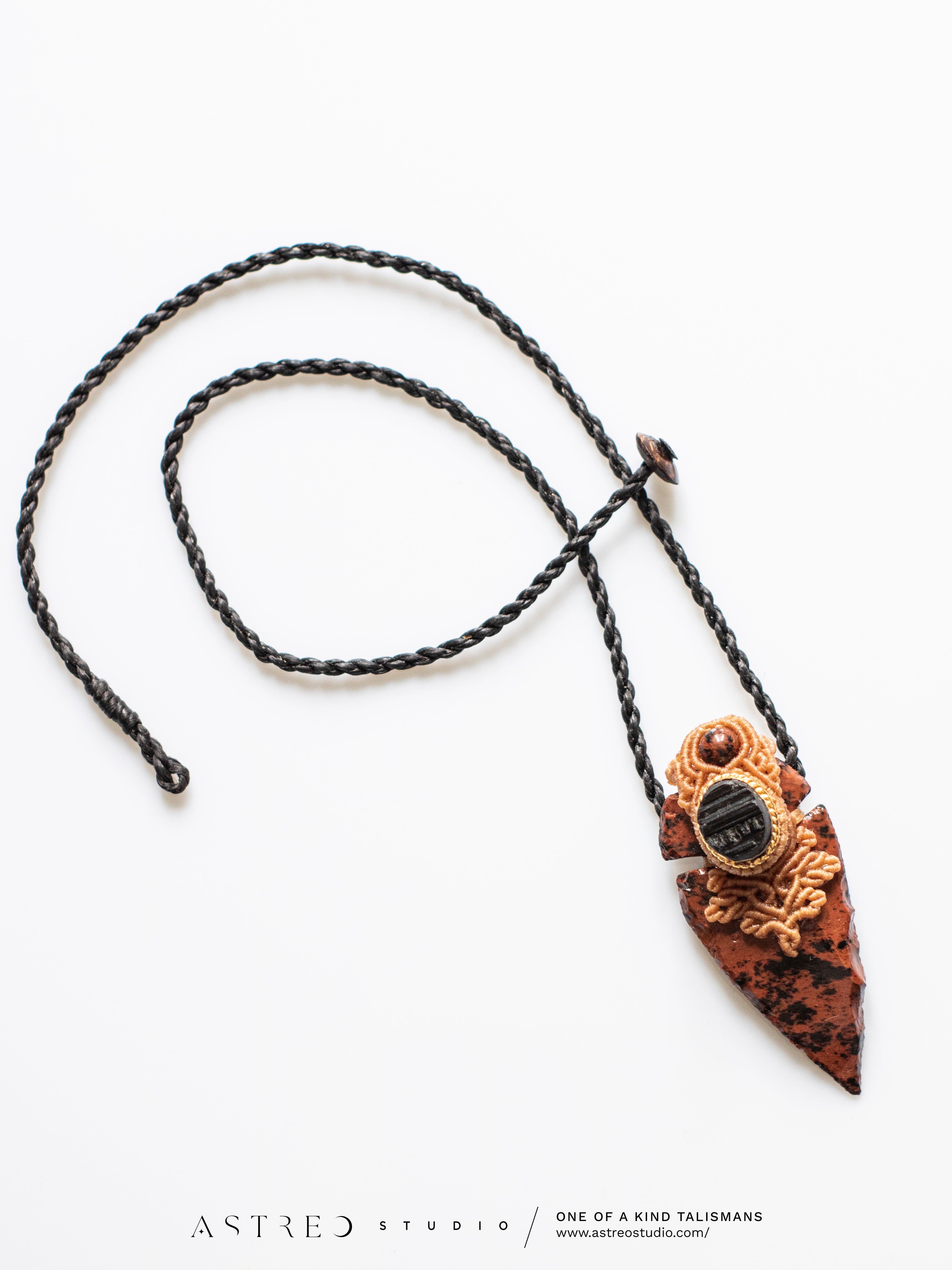 Collar Macrame Obsidiana Caoba y Turmalina Negra