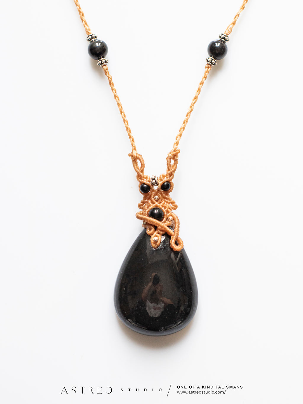 Collar Macrame Obsidiana Arcoiris