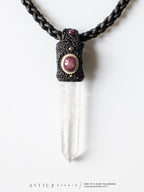 Macramé en leren ketting met A+++ Lemurische kwarts en sterrobijn