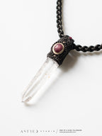 Macramé en leren ketting met A+++ Lemurische kwarts en sterrobijn