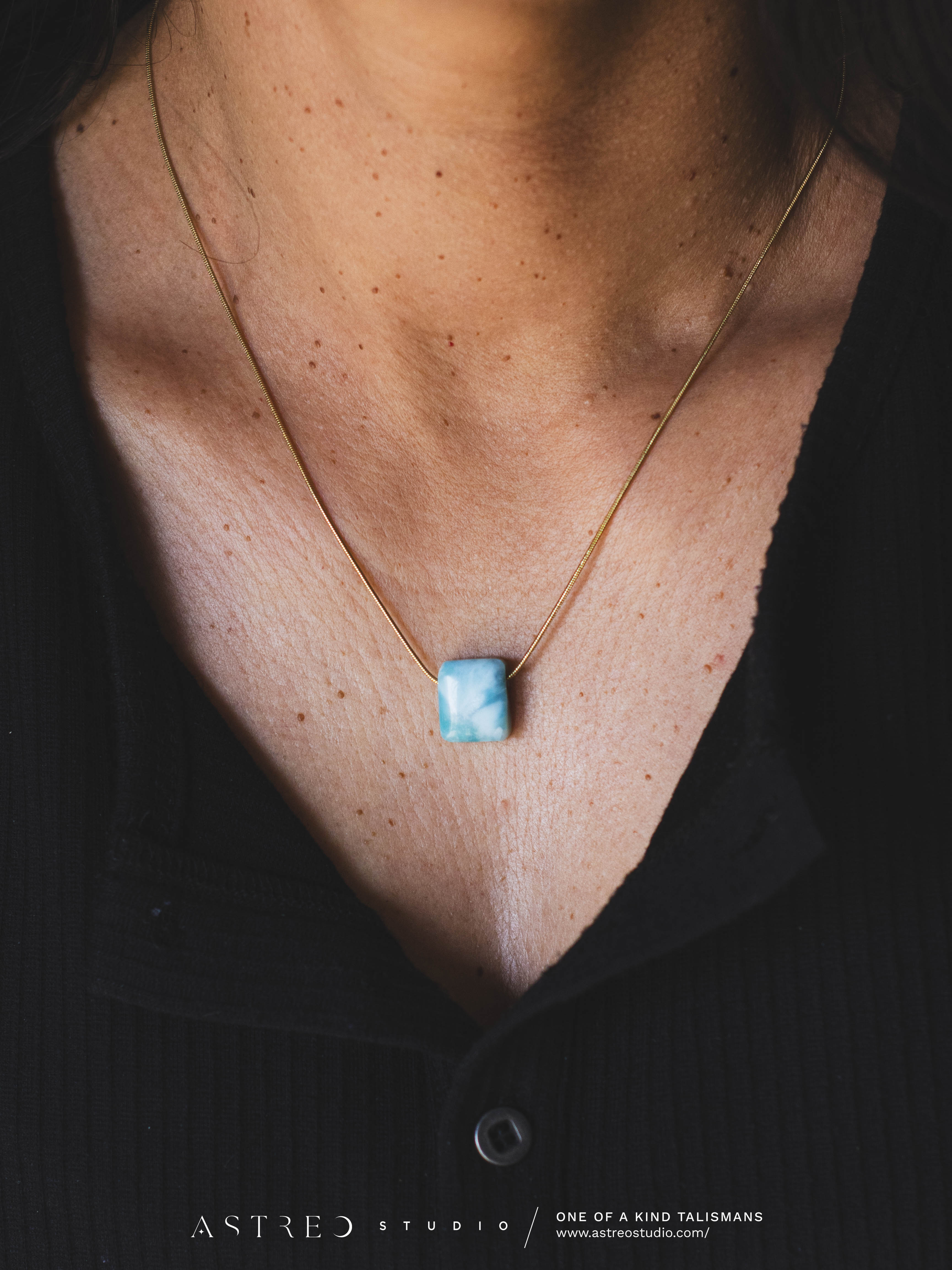 Collares Cadena con Larimar