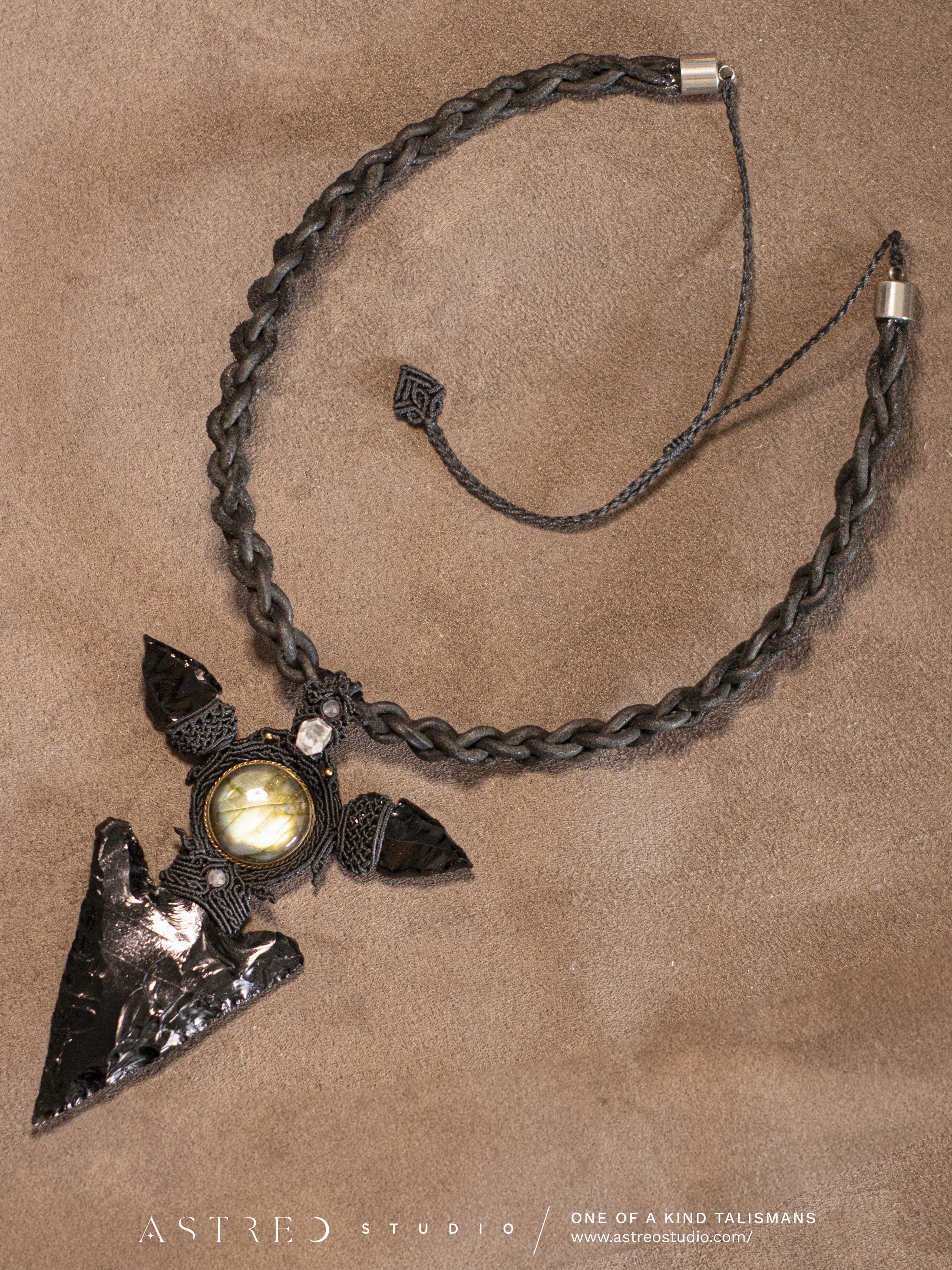 Collar Macramé Triple Obsidiana "The jaguar"