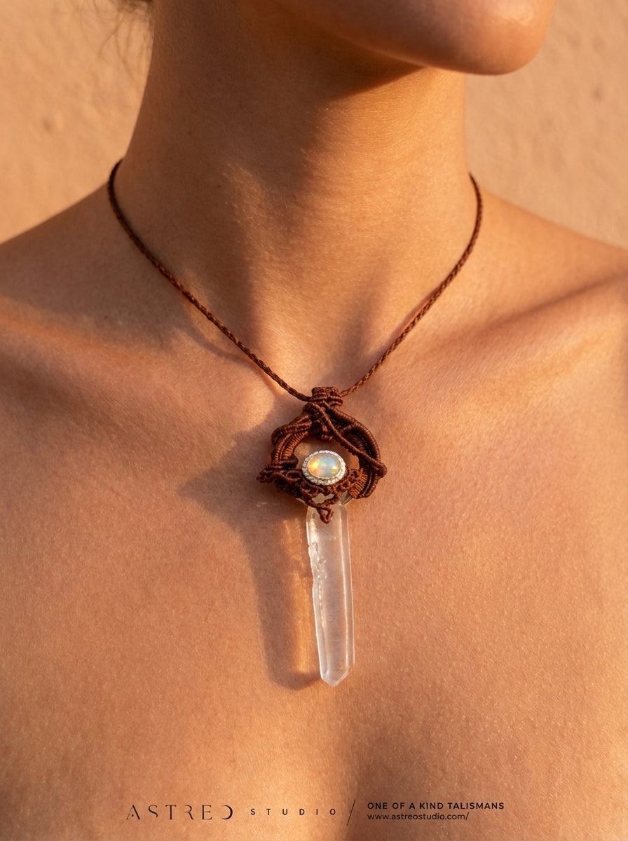 Collar Macrame Cuarzo Maestro I: Varita Lemuriana