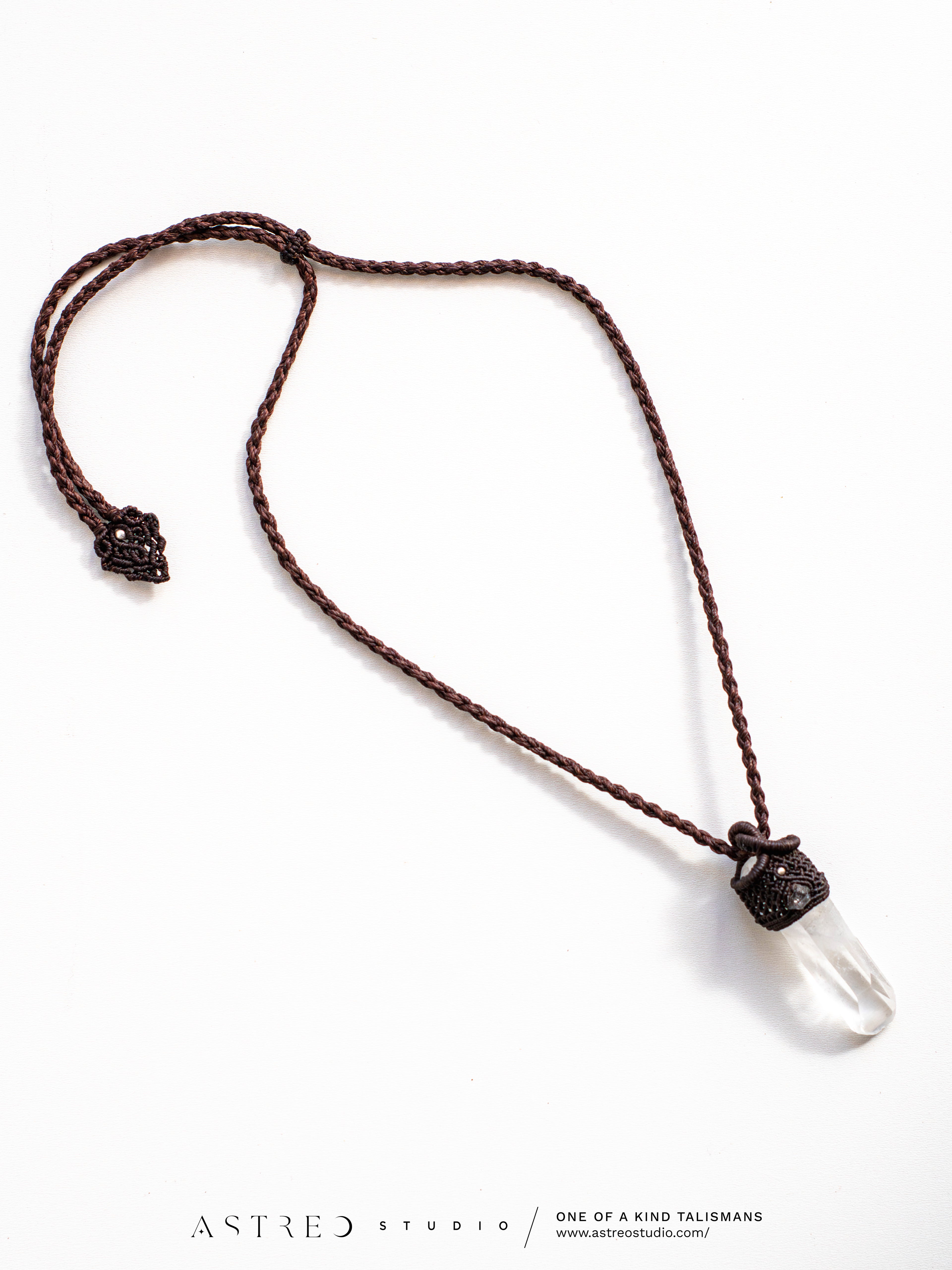 Collar Macrame Cuarzo Maestro V: Lemuriano Ventana y Herkimer