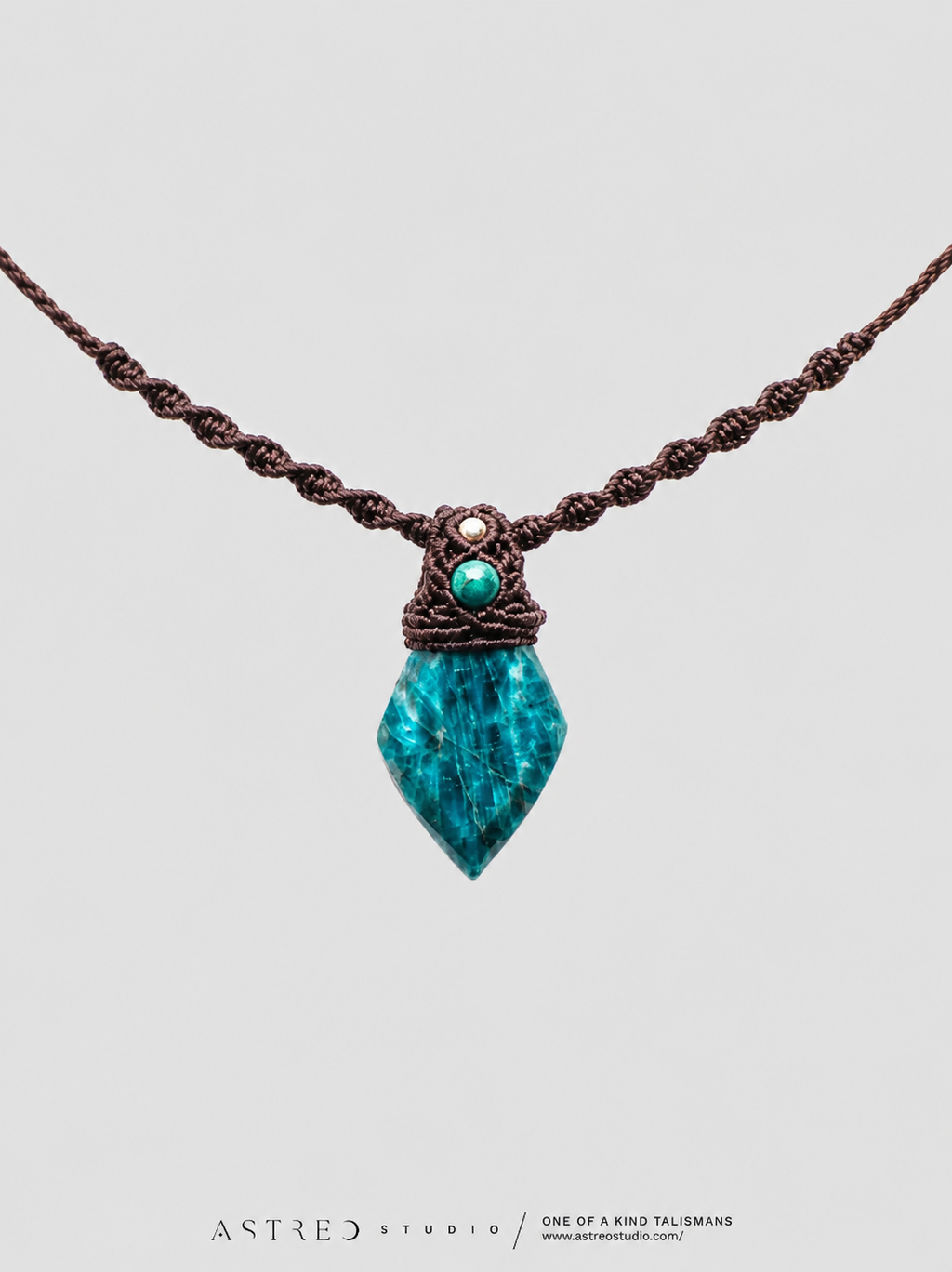 Collar Macrame Apatito