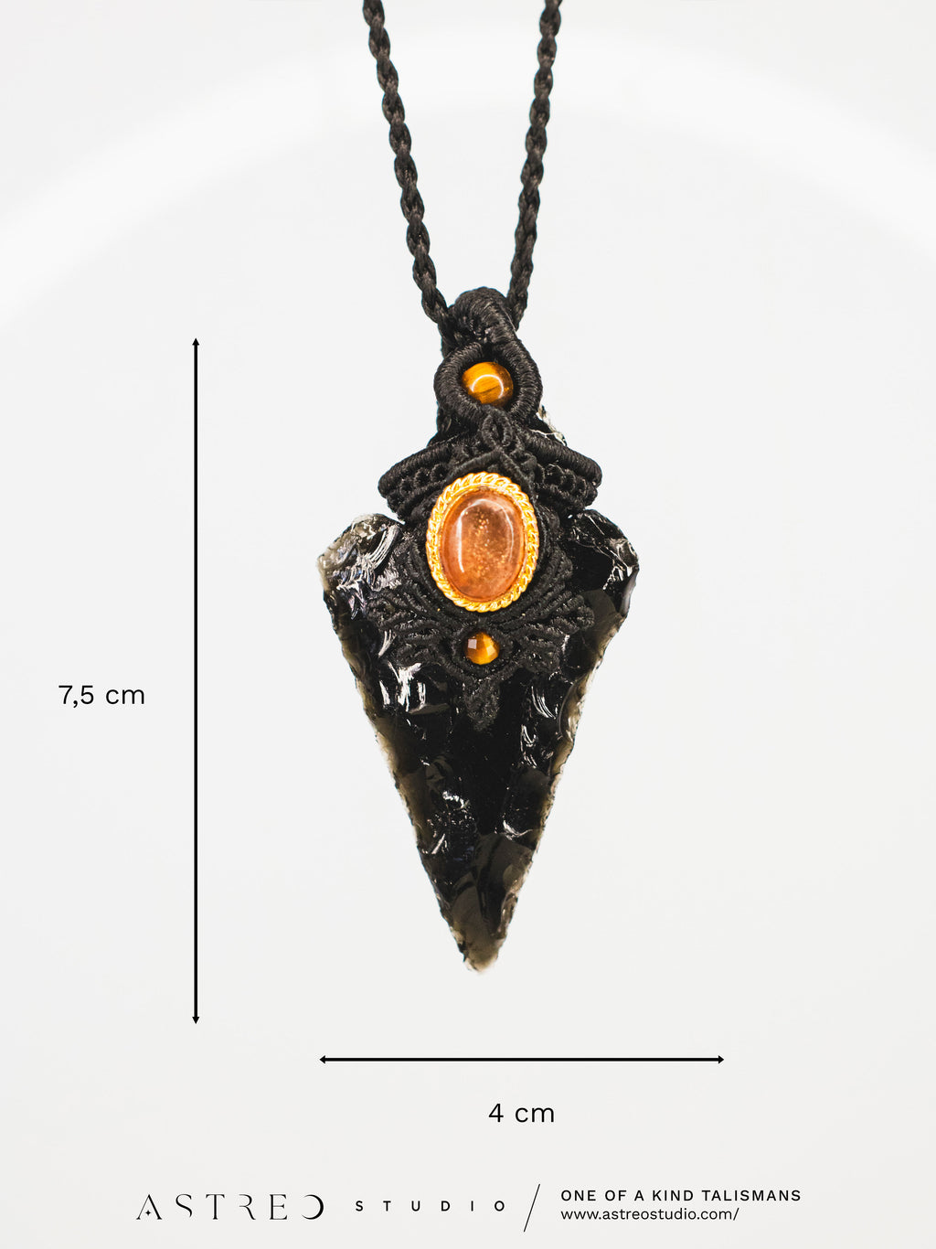 Collar Macrame Lanza de Obsidiana y Piedra Sol