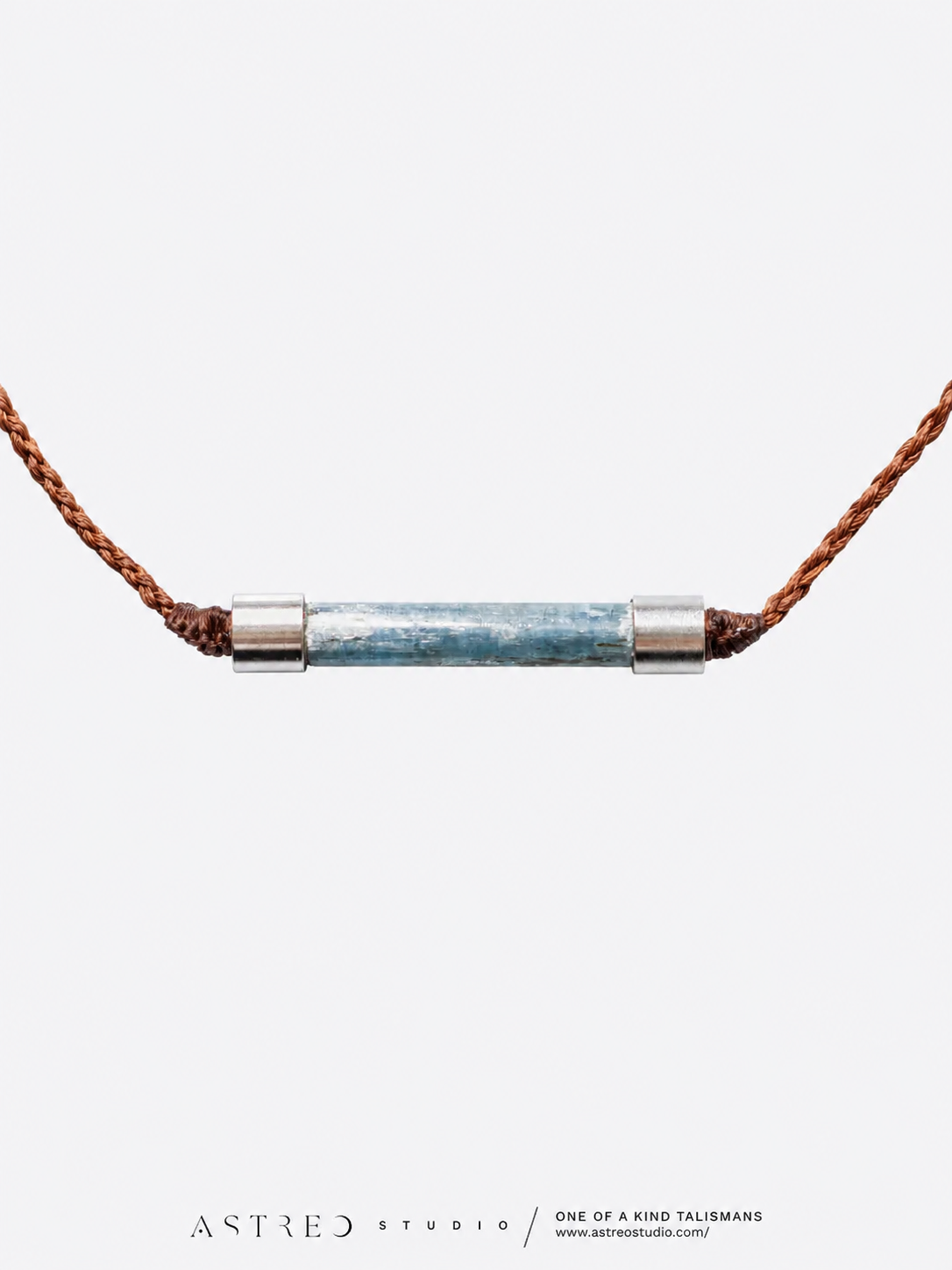Collar Macrame Cianita Tubular