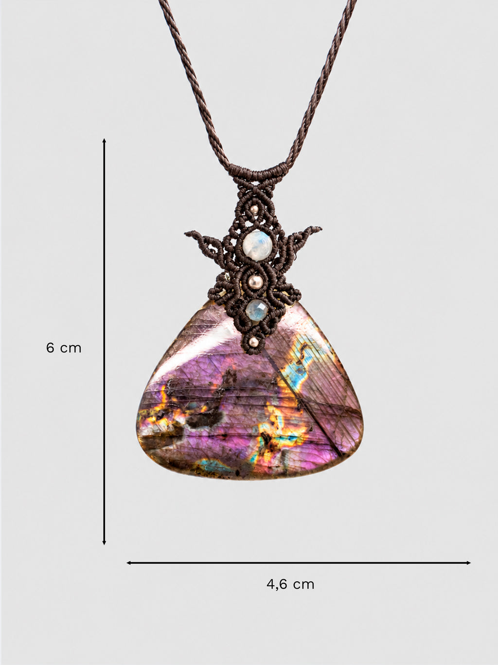 Labradorite Macrame Necklace 