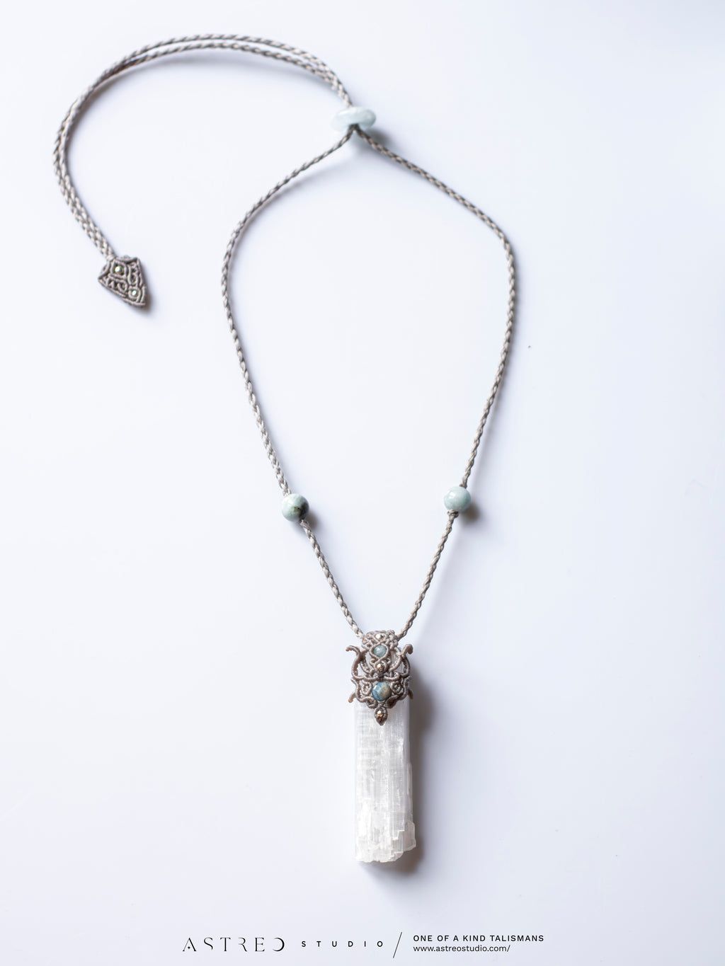 Macrame Labradorite Necklace XL 