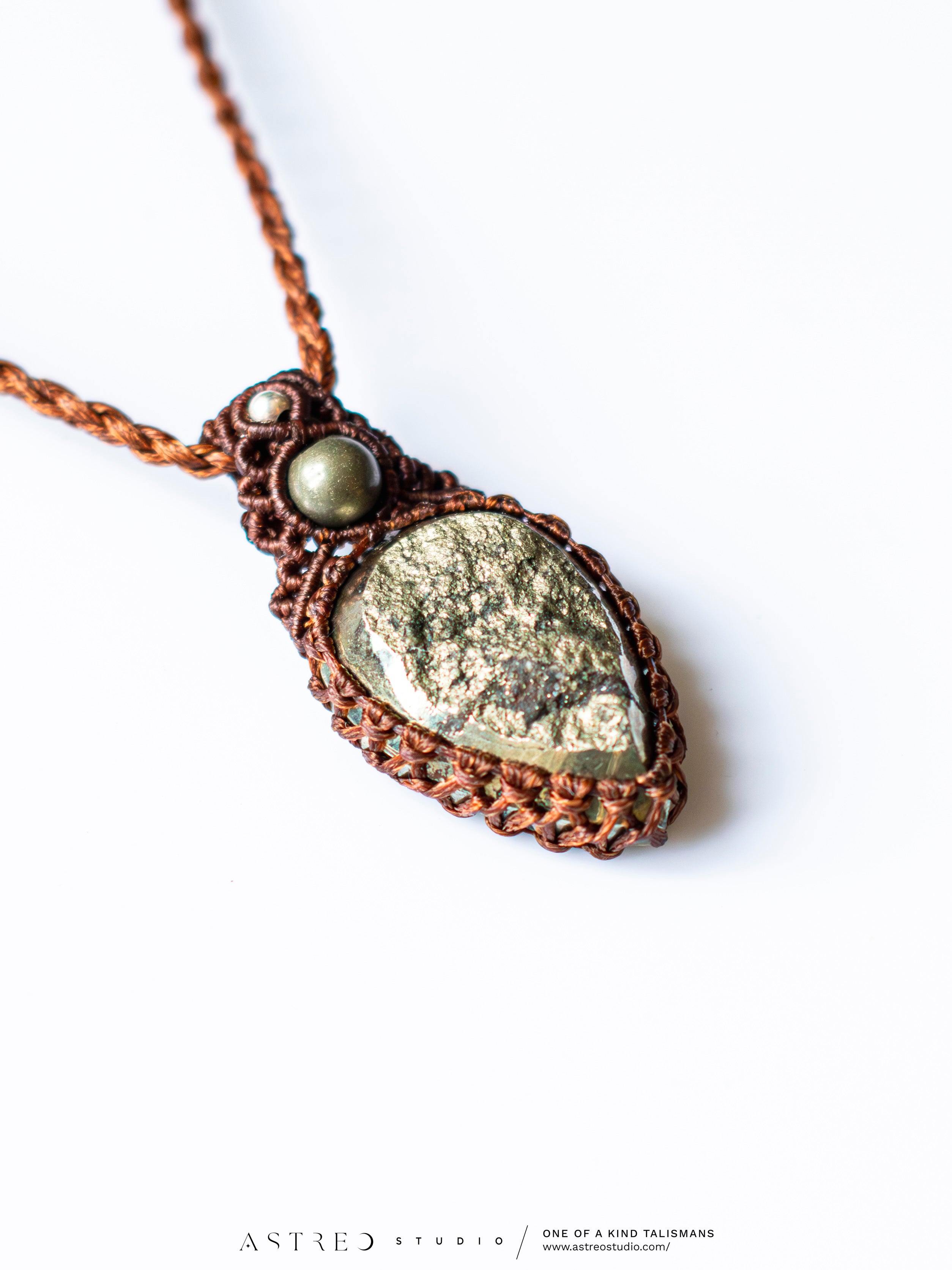 Collar Macrame Pirita Drusa