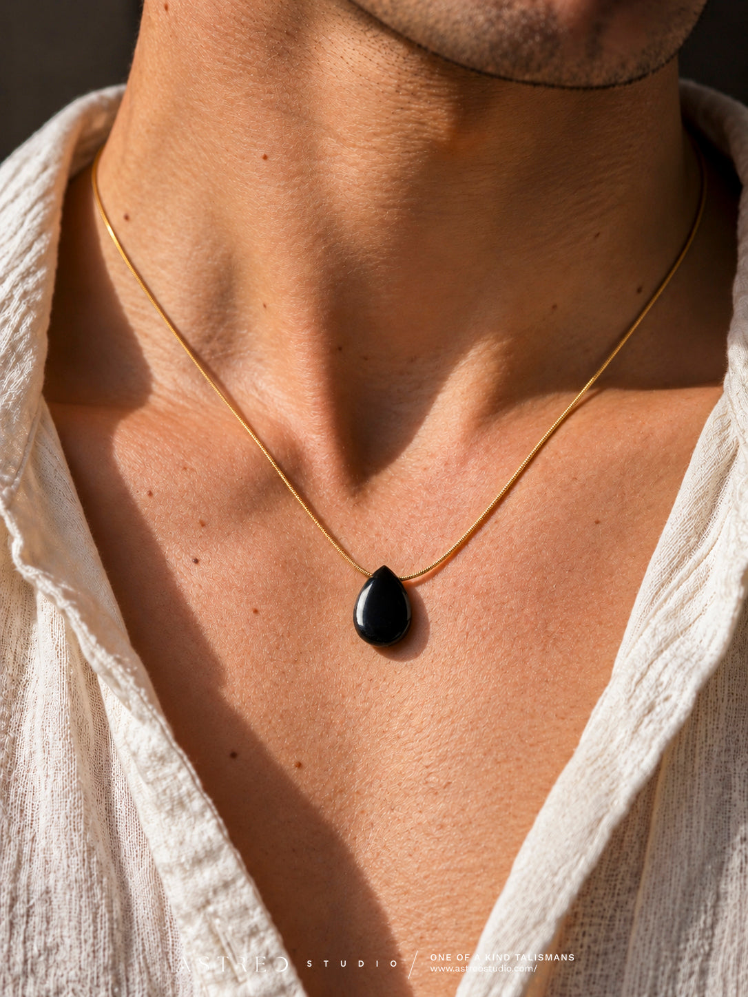 Ketting met tijgeroogmotief 