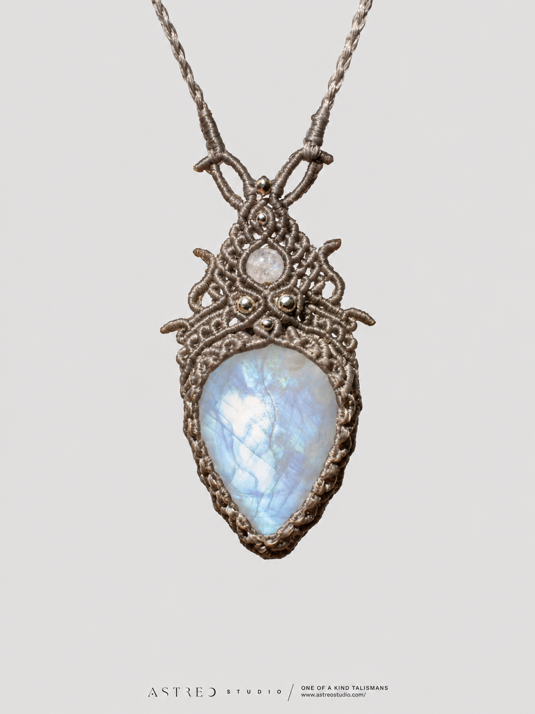 Collar Macrame Piedra Luna