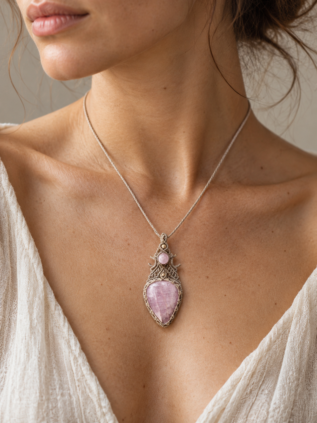 Labradorite Macrame Necklace 
