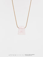 Ketting met chalcedoon 