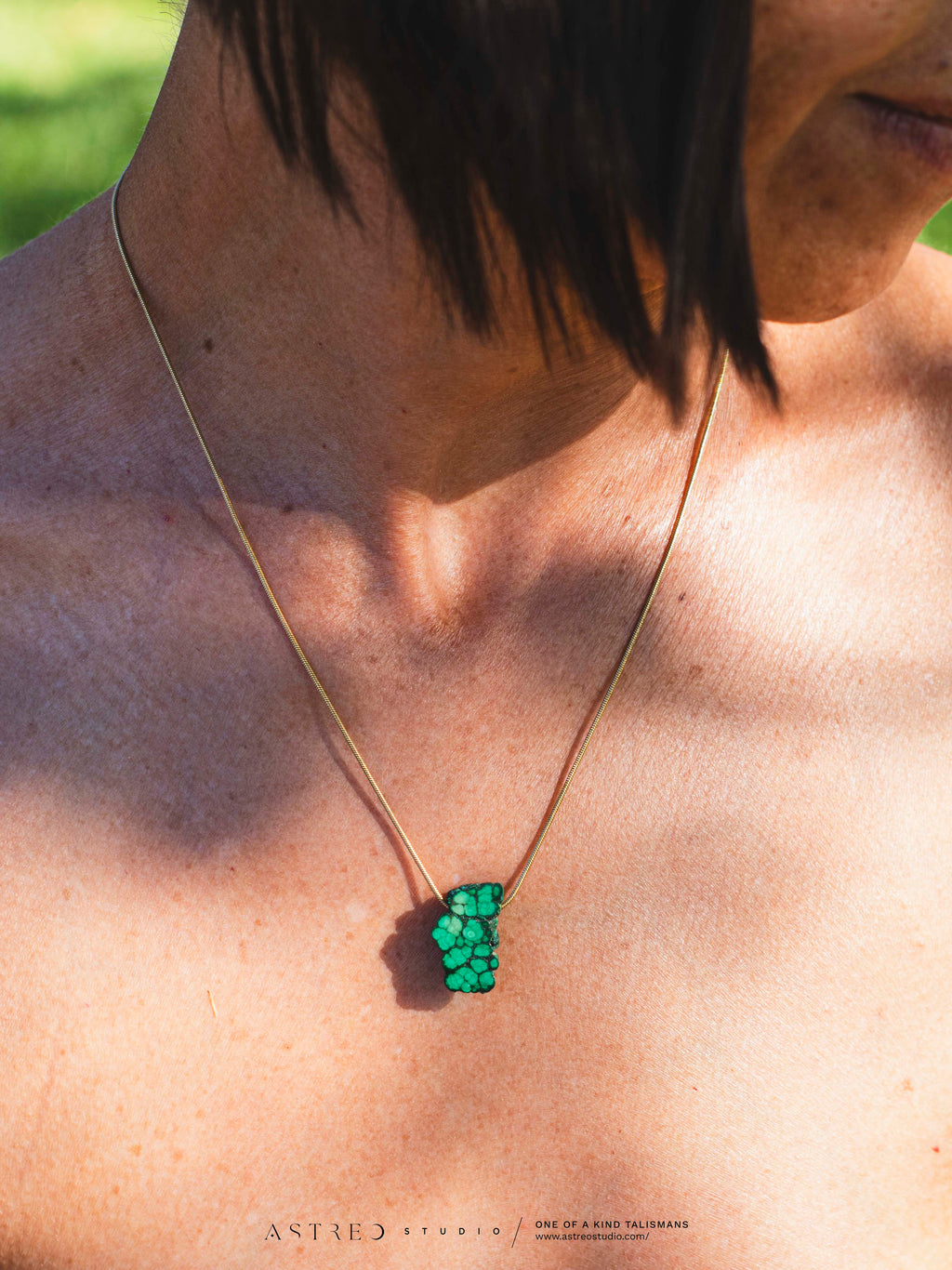 Ketting met chalcedoon 