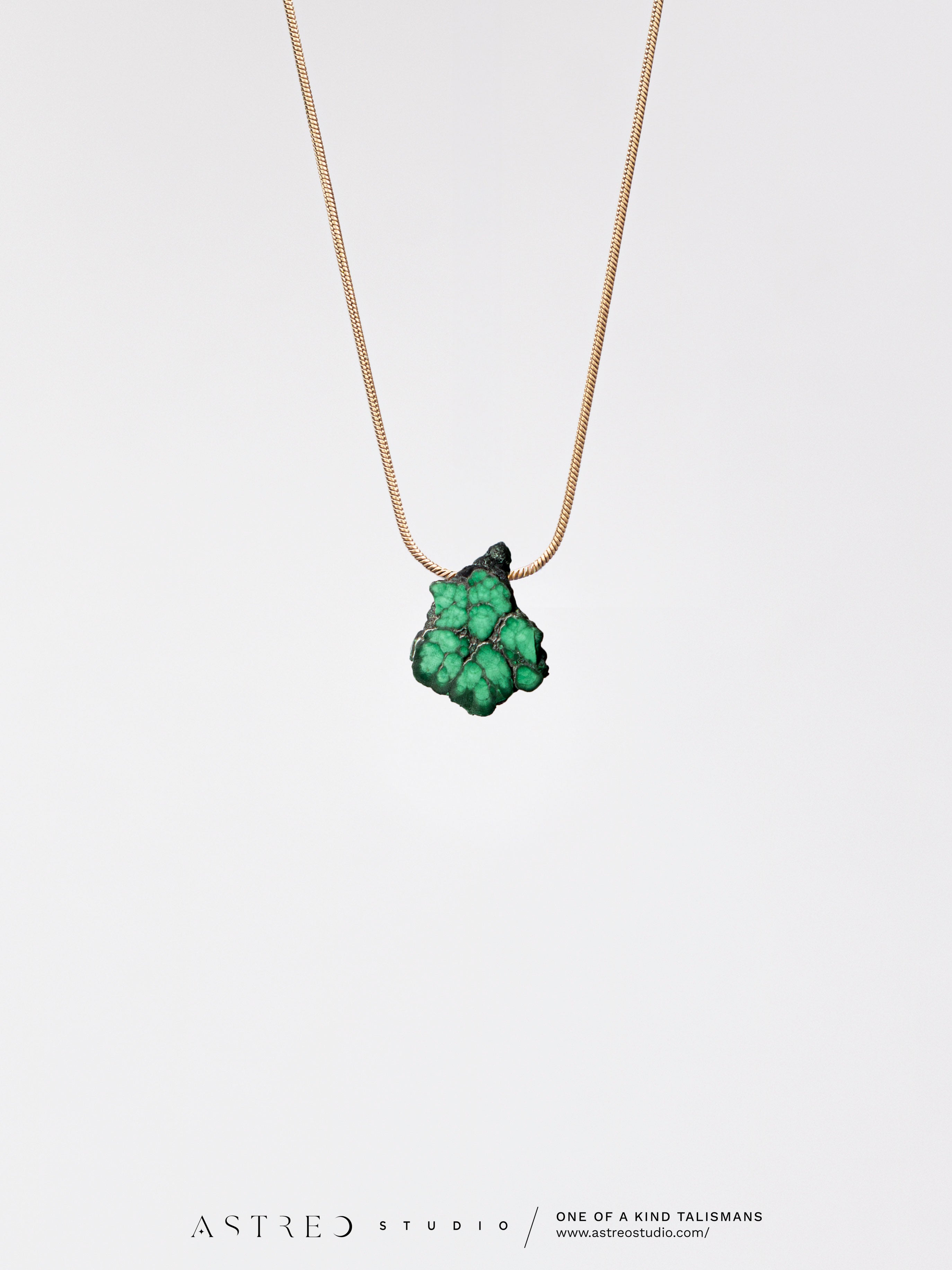 Collar Cadena con Malaquita