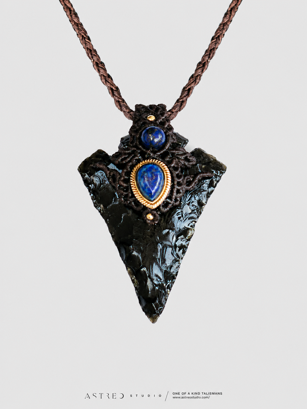 Collar Macrame Lanza de Obsidiana y Lapislazuli