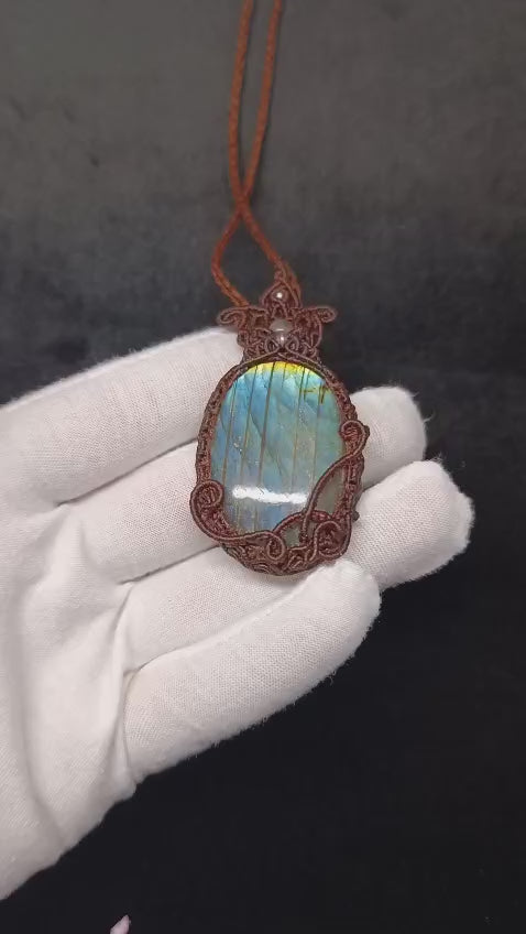 Collar Macrame Labradorita Azul A++
