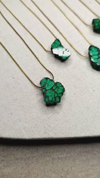 Collar Cadena con Malaquita