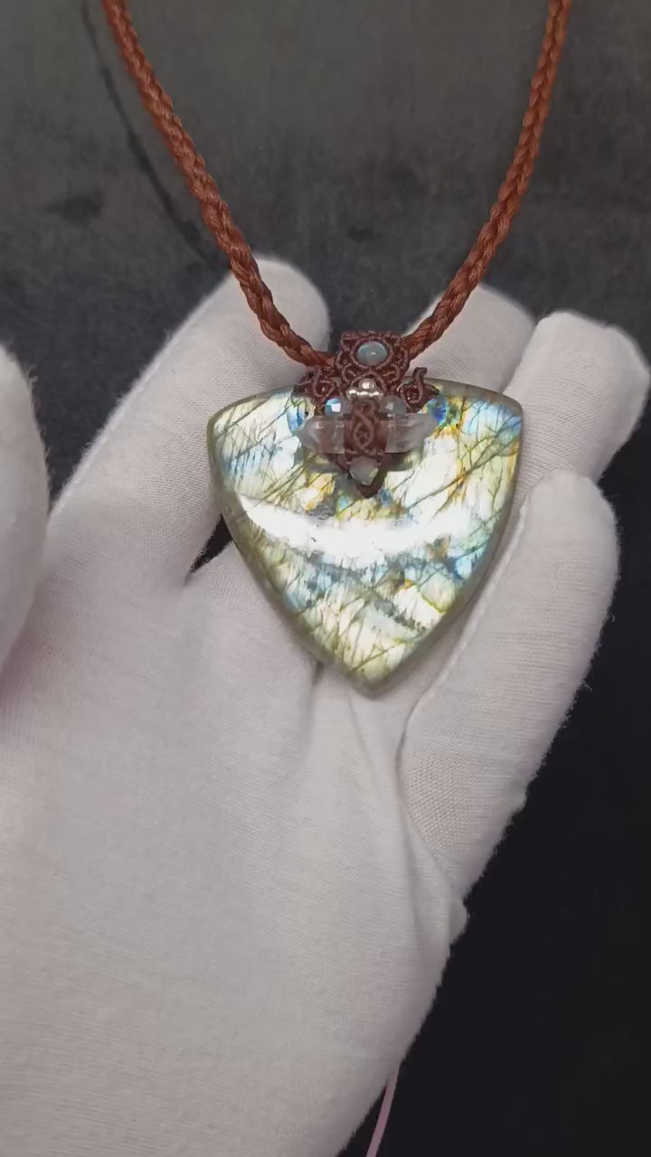 Labradoriet Macramé Ketting 