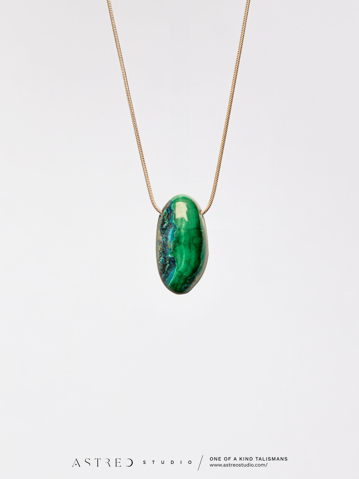 Ketting met chalcedoon 
