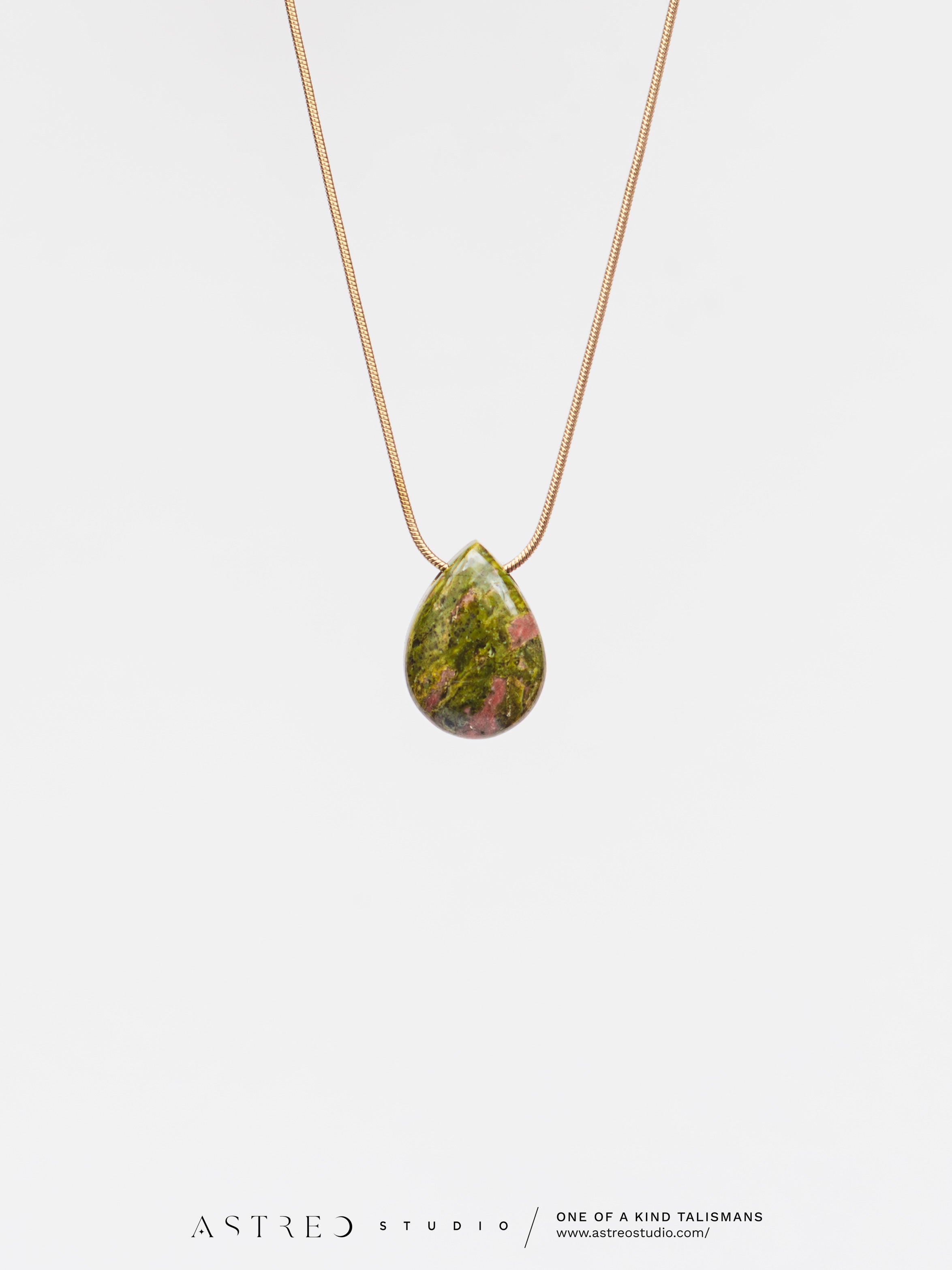 Collar Cadena con Unakita